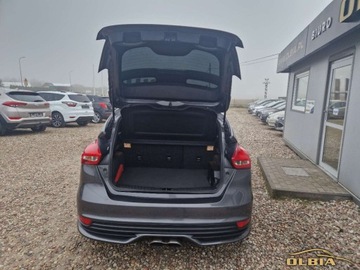 Ford Focus III ST Kombi 2.0 EcoBoost 250KM 2017 Ford Focus Wersja ST 250KM Xenon Led Skory Navi Zadbany 2.0 Benzyna 250KM, zdjęcie 8