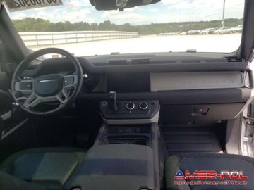 Land Rover Defender IV (L663) 90 3.0 i6P 400KM 2020 Land Rover Defender 2020, 3.0L, 4x4, 110 1ST E..., zdjęcie 5