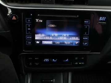 Toyota Auris II Touring Sports Facelifting 1.33 Dual VVT-i 99KM 2018 Toyota Auris 1.3 Dual VVT-i, Salon Polska, zdjęcie 11