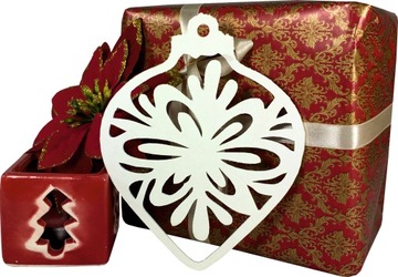 BOMBKA AŻUROWA ZAWIESZKA ŚWIĄTECZNA NA DRZWI 30CM