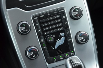 Volvo V70 III Kombi Facelifting 2.0 D4 DRIVE-E 181KM 2016 IDEALNY 2.0D4 181KM LIFT SERWIS BI-XENON LED NAVI RADAR AS.PASA GRZ.FOTEL, zdjęcie 30