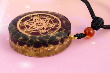 КРАСИВОЕ ОЖЕРЕЛЬЕ С ОРГОНИТОМ СМОЛА ОБСИДИАН ГРАНИТ МЕТАТРОН КУБ