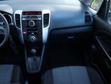 Kia Venga Mikrovan 1.6 DOHC CVVT 125KM 2013 Kia Venga 1.6 CVVT, Salon Polska, Automat, Klima, zdjęcie 7