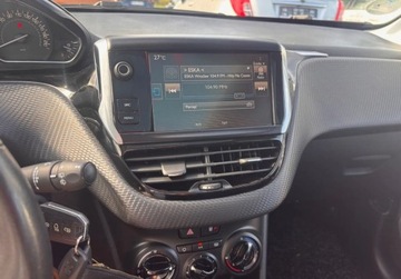 Peugeot 2008 I SUV 1.2 PureTech 82KM 2015 Peugeot 2008 1.2B solar ksiazka zadbany 1.2 Benzyna 82KM, zdjęcie 18