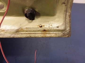 BMW 5 E12 ЗАДНЯЯ ДВЕРЬ БАГАЖНИКА