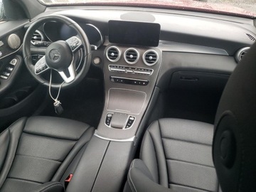 Mercedes GLC C253 2021 Mercedes-Benz GLC 300 4Matic 2021 2.0l 2.0 Benzyna 255KM, zdjęcie 8