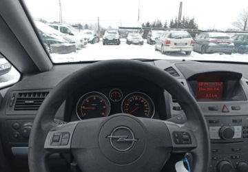 Opel Zafira B 1.9 CDTI ECOTEC 120KM 2007 Opel Zafira Opel Zafira 1.9 Diesel 120KM, zdjęcie 8