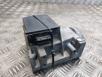 PRZEPŁYWOMIERZ AUDI 80 B4 2.0 8V 115 KM 037906301C