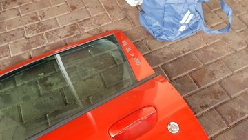 DVEŘE LEVÉ MITSUBISHI COLT VI 3D P04