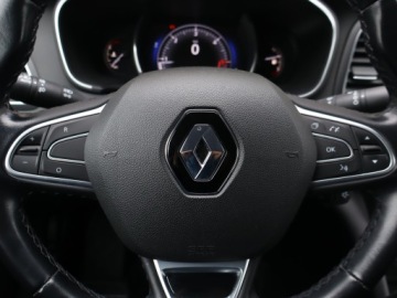 Renault Megane IV Hatchback 5d 1.5 dCi 110KM 2017 Renault Megane 1.5 dCi, Salon Polska, zdjęcie 17