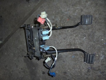 ПЕДАЛЬ ПЕДАЛИ SCANIA SERIES 4 BASE