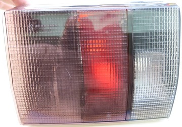 LAMPA CIEMNA SEIMA TRESER AUDI 80 B4 KOMBI 80 B3