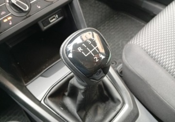 Volkswagen T-Cross 2019 Volkswagen T-Cross Bezwypadkowy - serwisowany - 1,6 - 95 KM - polecam 1.6, zdjęcie 28