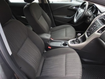 Opel Astra J Hatchback 5d 1.4 Twinport ECOTEC 100KM 2012 Opel Astra 1.4 16V, Klima, Tempomat, Parktronic, zdjęcie 8