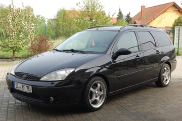 Ford Focus I Kombi 2.0 16V 130KM 2003