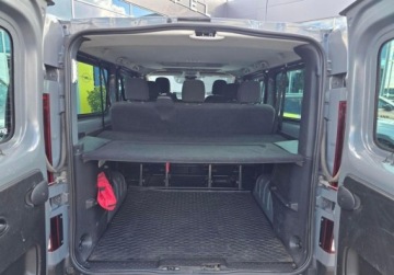 Renault Trafic III Combi 2.0 dCi  150KM 2023 Renault Trafic 2,0 dCi 150KM L2H1 Kombi - 8 osob, salon PL, jeden wlascici, zdjęcie 16