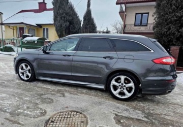 Ford Mondeo V Kombi 2.0 TDCi Bi-Turbo 210KM 2016 Ford Mondeo SW Ford Mondeo SW 2.0 TDCi Bi-Turbo PowerShift-Aut ST-Line 2.0, zdjęcie 12