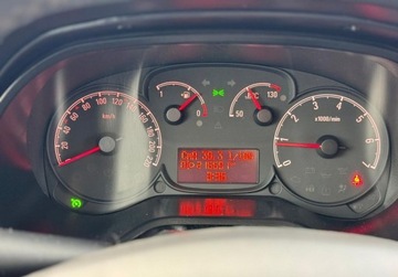 Opel Combo D Tour 1.4 Turbo CNG ecoFLEX 120KM 2017 Opel Combo 1.4 Turbo Lounge 1.4 Benzyna 120KM, zdjęcie 23