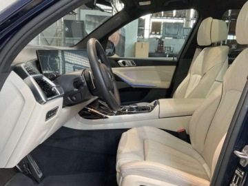 BMW X7 SUV Facelifting 3.0 40d 352KM 2025 BMW X7 xDrive40d Sport Suv 3.0 (352KM) 2025, zdjęcie 7