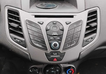 Ford Fiesta VII Hatchback 3d Facelifting 1.5 TDCi 75KM 2016 Ford Fiesta 2016r, 1.5 TDCI. Lekko uszkodzony prawy przod. Jezdzi 1.5, zdjęcie 13