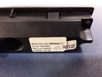 ESPACE IV PANEL NAVIGACE 8200023452