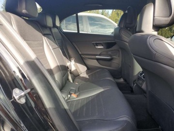 Mercedes Klasa C W206 2023 Mercedes-Benz Klasa C C300 2023, 4matic, 2.0L R-4 255KM, 4x4, od ubezpiecz, zdjęcie 9