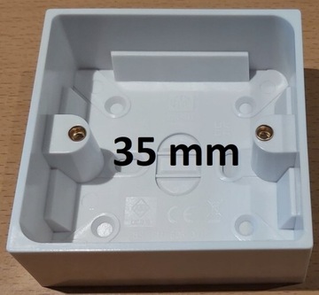 NTF135 - puszka natynkowa 86x86x35 mm