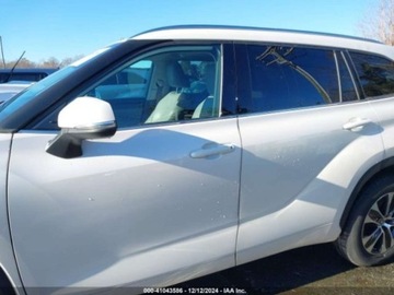 Toyota Highlander III 2020 Toyota Highlander 2020r., XLE, od ubezpieczalni 2.5 Benzyna 203KM, zdjęcie 3