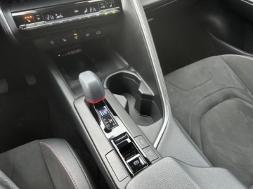 Toyota C-HR II SUV 2.0 Hybrid Dynamic Force 197KM 2024 Toyota C-HR Toyota C-HR 2.0 Hybrid GR Sport FV23 Gwarancja Salon Polska, zdjęcie 22