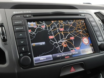 Kia Sportage III SUV Facelifting 1.6 GDI 135KM 2014 Kia Sportage navi klima auto czujniki parkowania, zdjęcie 24