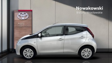 Toyota Aygo II Hatchback 3d Facelifting 1.0 VVT-i 72KM 2021 Toyota Aygo 1.0 VVT-i X-play II (2014-) 1.0 VVT-i, zdjęcie 3