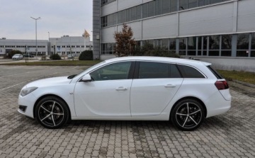 Opel Insignia I Country Tourer 2.0 CDTI Ecotec 163KM 2014 Opel Insignia 2,0CDTI (163KM) Automat Lift 2014 r. 2.0 Diesel 163KM, zdjęcie 1