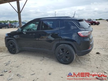 Jeep Compass II 2021 Jeep Compass LATITUDE_2021r_po gradzie 2.4 Benzyna 180KM, zdjęcie 2