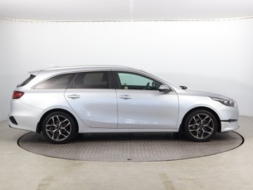 Kia Ceed III Kombi Facelifting 1.5 T-GDI 160KM 2022 Kia Ceed 1.5 T-GDI, Salon Polska, VAT 23%, Skóra, zdjęcie 5