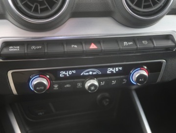 Audi Q2 SUV 2.0 TDI 190KM 2016 Audi Q2 2.0 TDI, Salon Polska, 187 KM, 4X4, zdjęcie 11