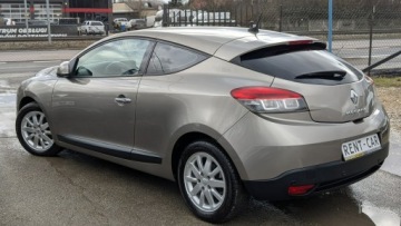 Renault Megane III Coupe 1.6 16v 110KM 2009 Renault Megane Coupe 1.6i 110PS OPŁACONY Klima, zdjęcie 5