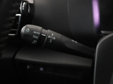 Citroen C4 III SUV 1.2 PureTech 130KM 2021 Citroen C4 PDC klima-auto. Bluetooth tempomat, zdjęcie 31