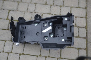 PODSTAWA PLASTIK POD AKUMULATOR WRANGLER JL 18+