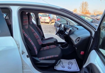Citroen C1 II Hatchback 5d 1.0 VTi 72KM 2018 Citroen C1 1,0 Ben 72 KM Benzyna 72KM, zdjęcie 26