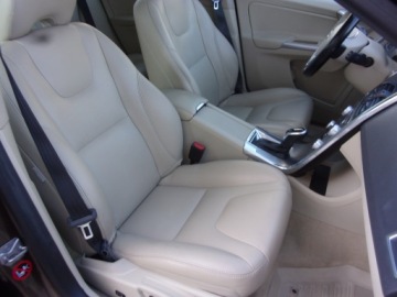 Volvo XC40 2027 VOLVO XC-60 2.4 Diesel, zdjęcie 35