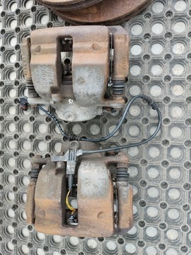 9909/B 9910/B TŘMENY MERCEDES W245 288X25 KOMPLET