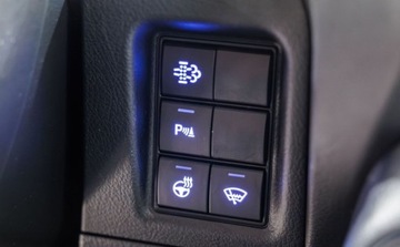 Toyota Land Cruiser VII Terenowy 3d 2.8 D-4D 177KM 2020 Toyota Land Cruiser LC 2.8 D-4D Premium aut 2.8 Diesel 177KM, zdjęcie 38