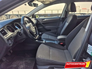 Volkswagen Golf VII Hatchback 3d 1.6 TDI CR DPF 90KM 2016 Volkswagen Golf Salon Polska Klimatyzacja Czujniki Parkowania Nawigacja, zdjęcie 12