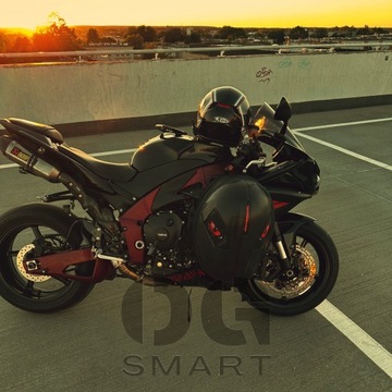 Мотоциклетный рюкзак LED + POWERBANK OG smart EYES Carbon с Bluetooth-приложением