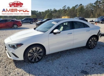 Mercedes CLA C118/X118 2023 Mercedes-Benz CLA 250 4Matic 2023 2.0 Benzyna 221KM