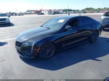 Cadillac 2022 Cadillac CT4 CT4-V V-Series 2022, 2.7L R-4 325KM, RWD, od ubezpieczalni 2.7, zdjęcie 1