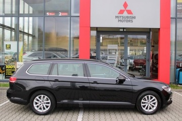 Volkswagen Passat B8 Variant 1.5 TSI EVO 150KM 2019 Volkswagen Passat Comfortline, zdjęcie 4