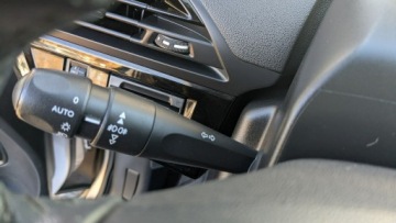 Citroen C4 II Hatchback 5d 1.6 e-HDi 114KM 2015 Citroen C4 Picasso 1.6HDi OPŁACONY Bezwypadkowy, zdjęcie 28