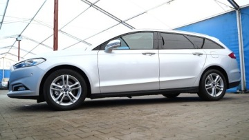 Ford Mondeo V Kombi 2.0 TDCi 150KM 2017 FORD MONDEO MODEL MK5 2.0L Diesel 150KM 2017r, zdjęcie 3