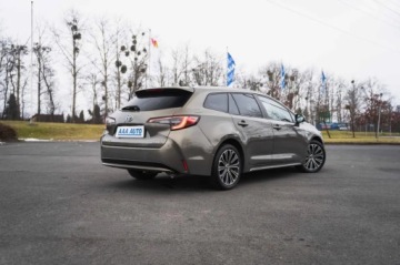 Toyota Corolla XII TS Kombi 1.8 Hybrid 122KM 2019 Toyota Corolla 1.8 Hybrid, Salon Polska, zdjęcie 5